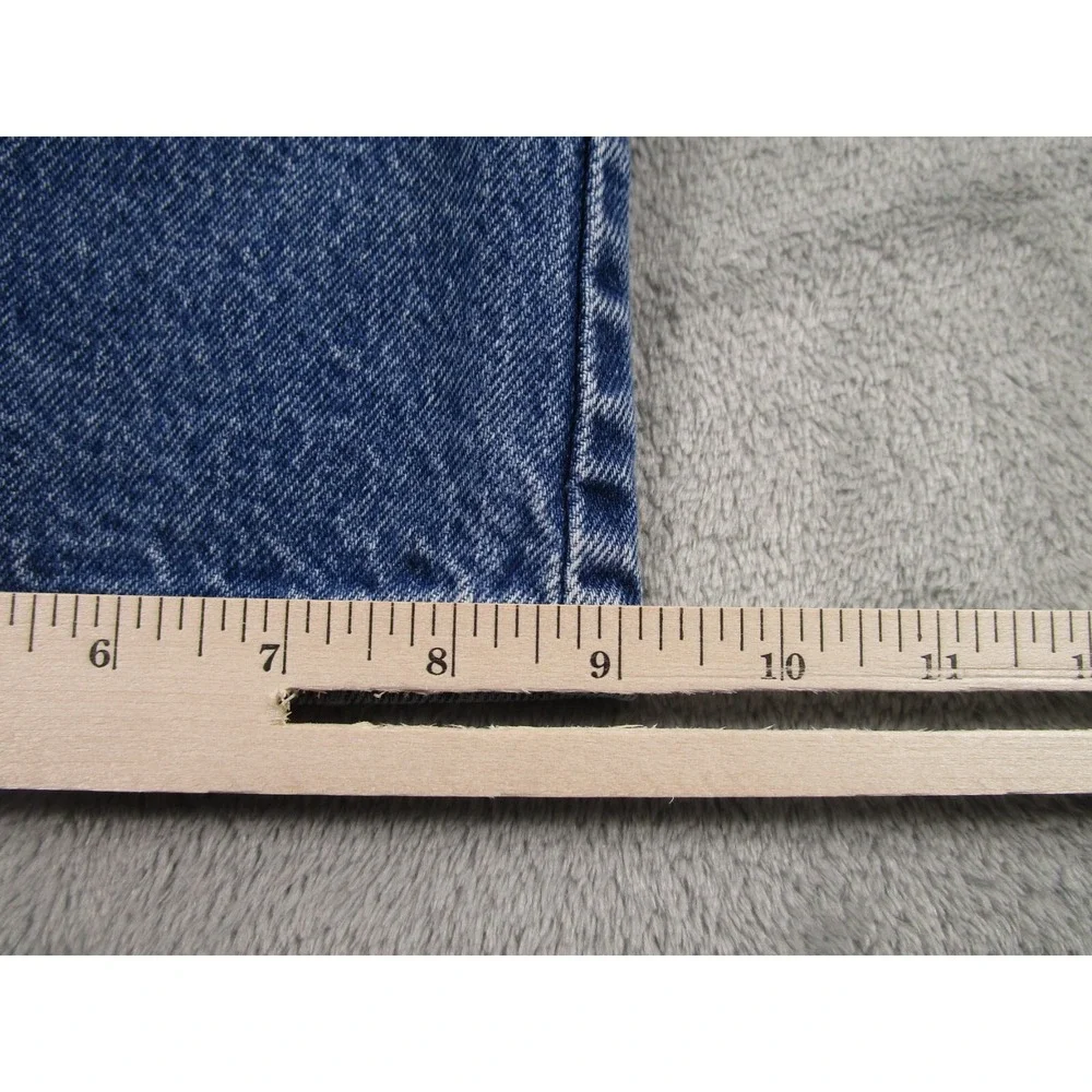 Levis please see